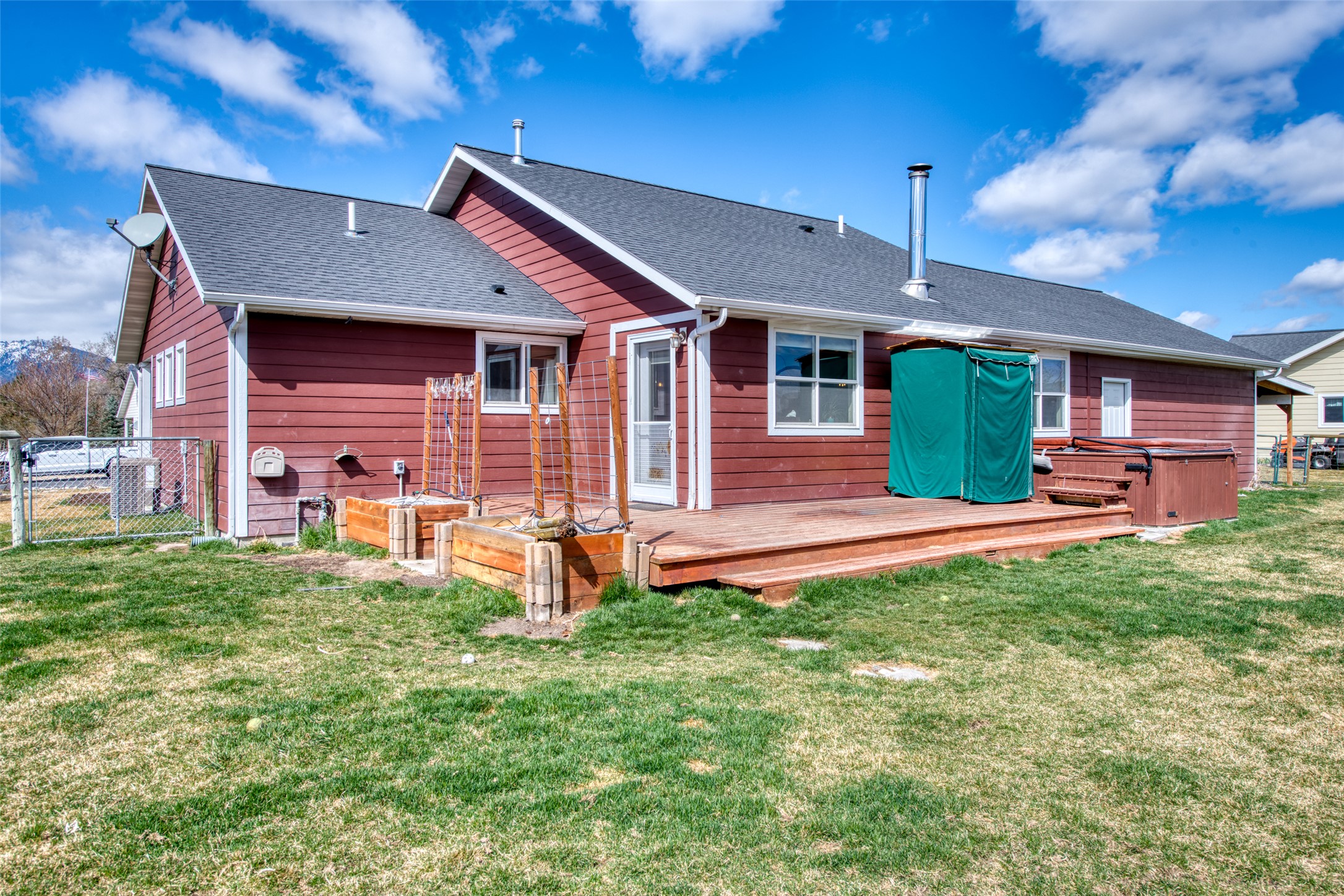 1084 Centennial Lane