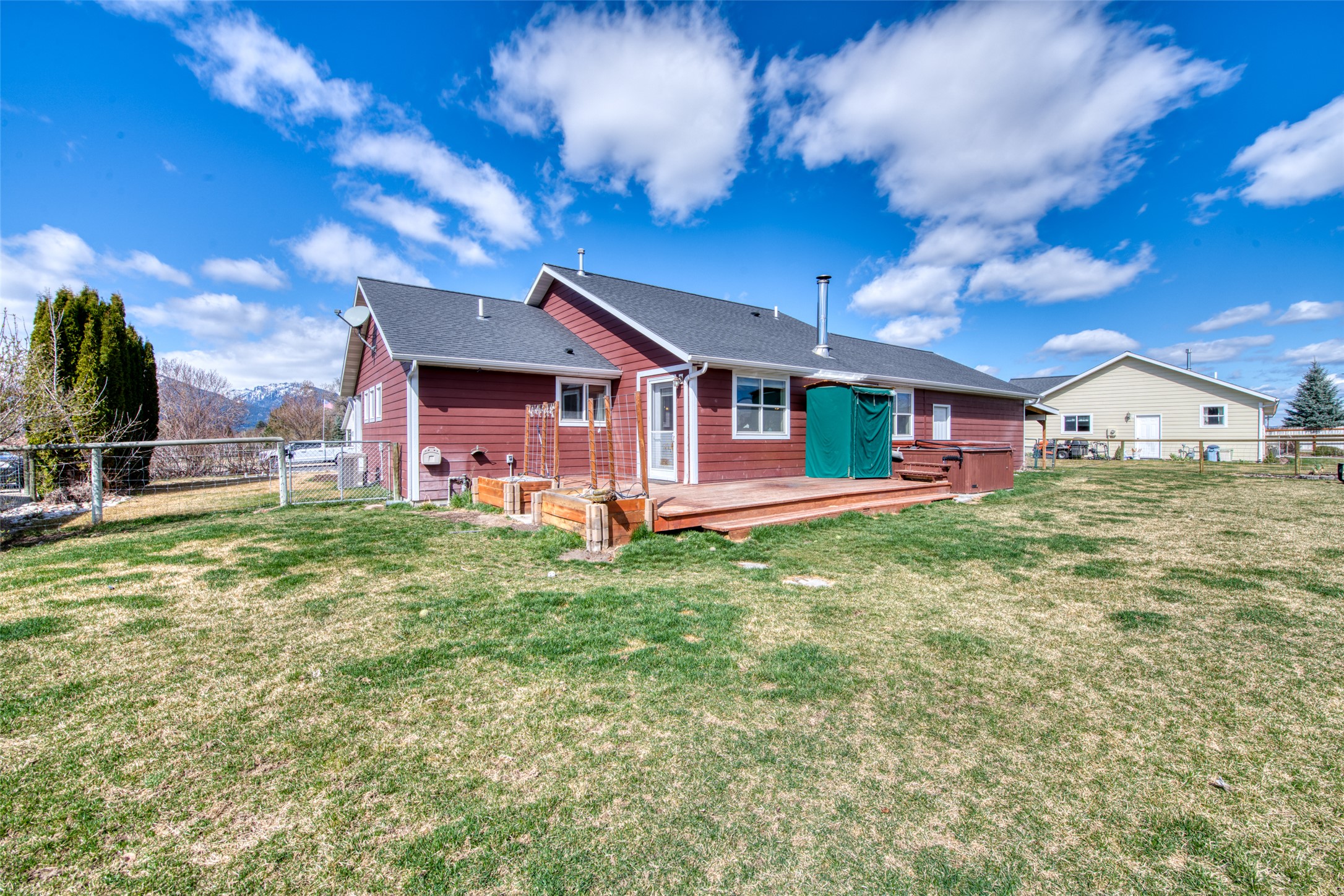 1084 Centennial Lane