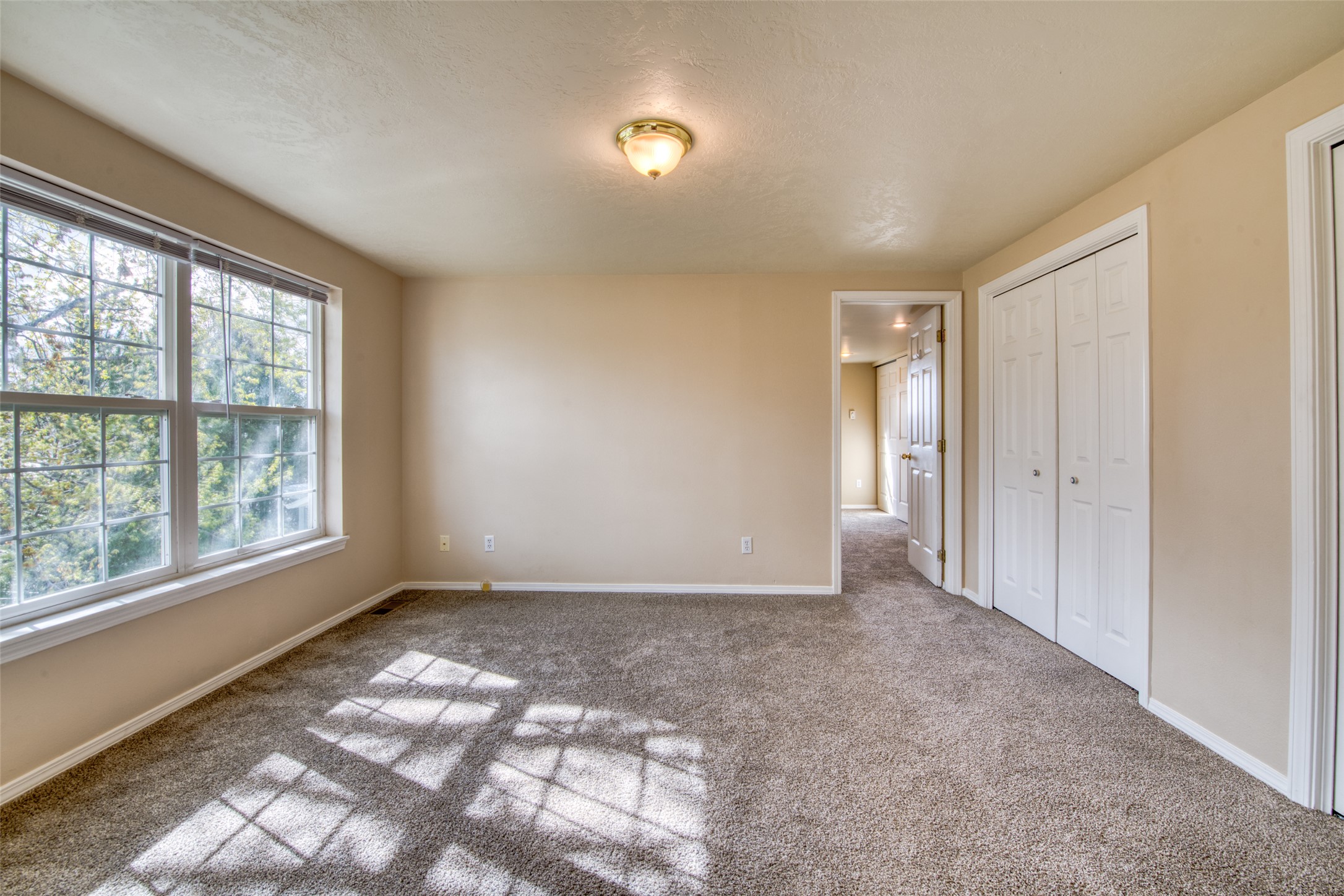 420 N Daly Avenue
