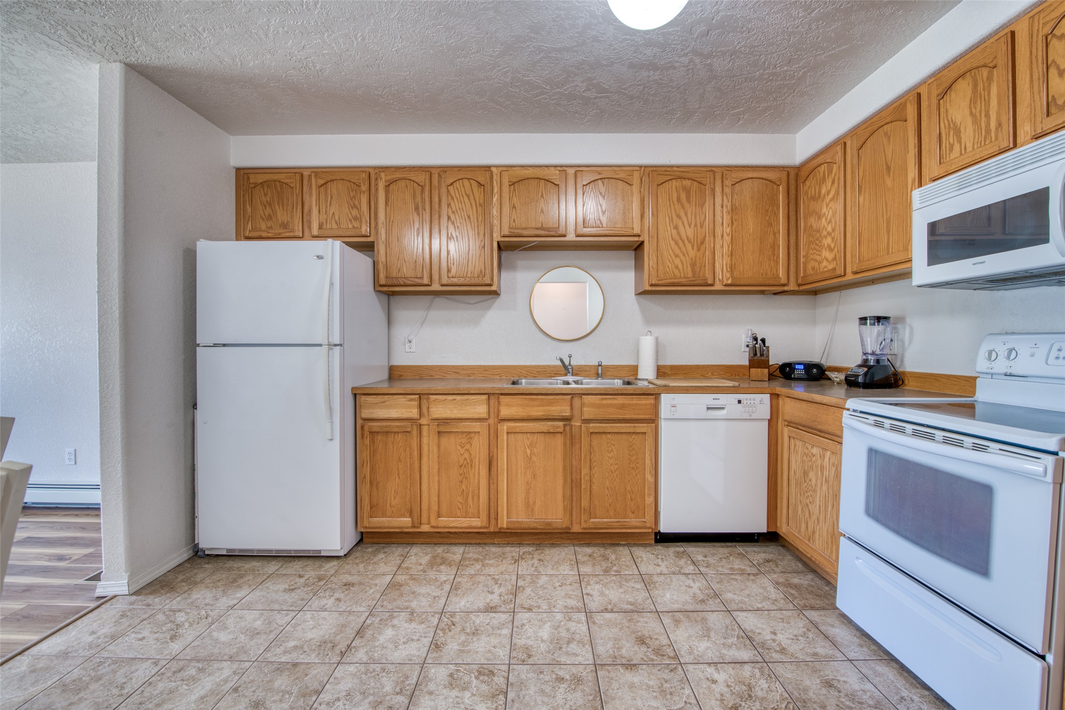 214 Heritage Street 3