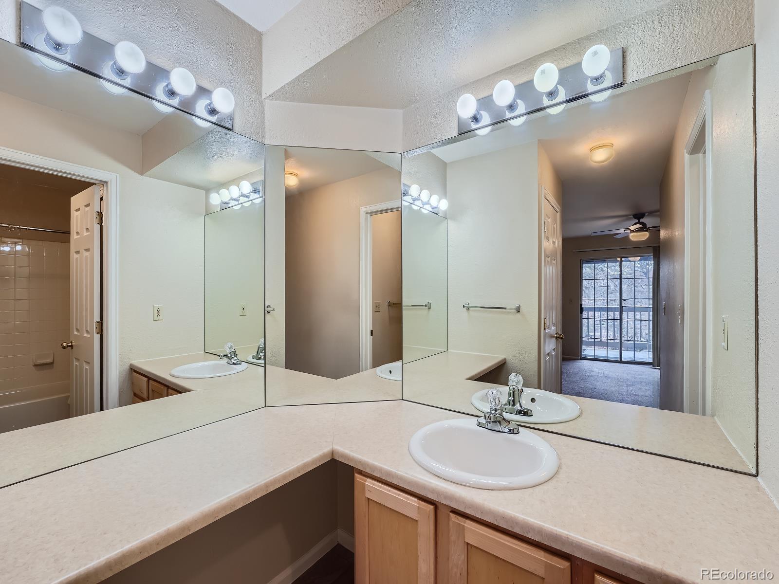 9180 E Arbor Circle Unit: I