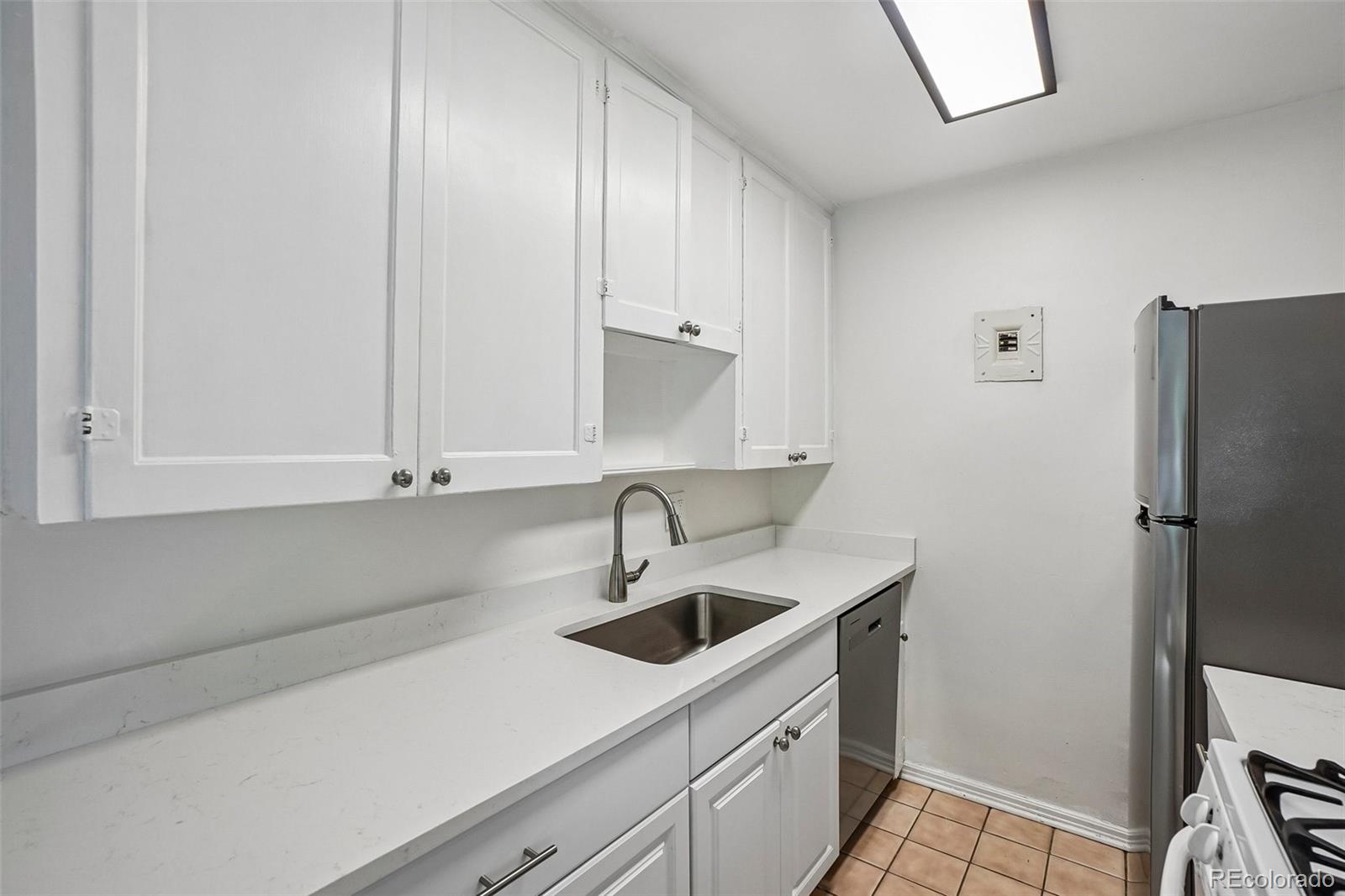 525 Jackson Street Unit: 103