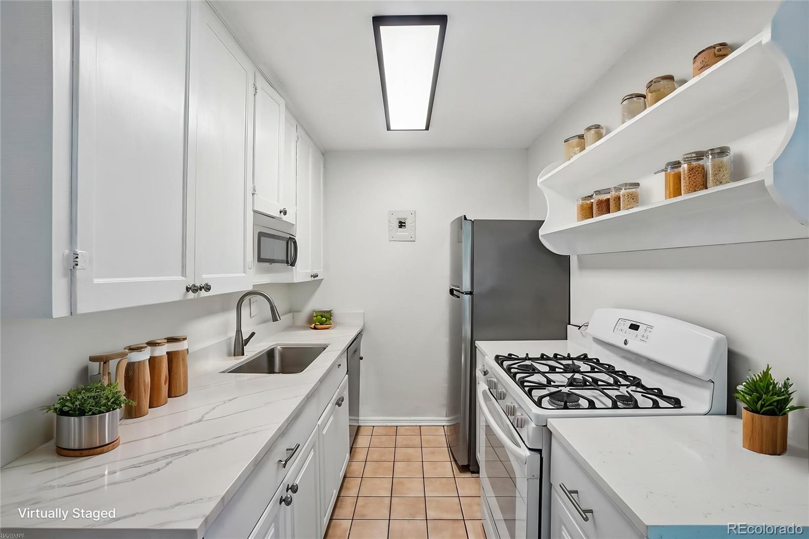 525 Jackson Street Unit: 103