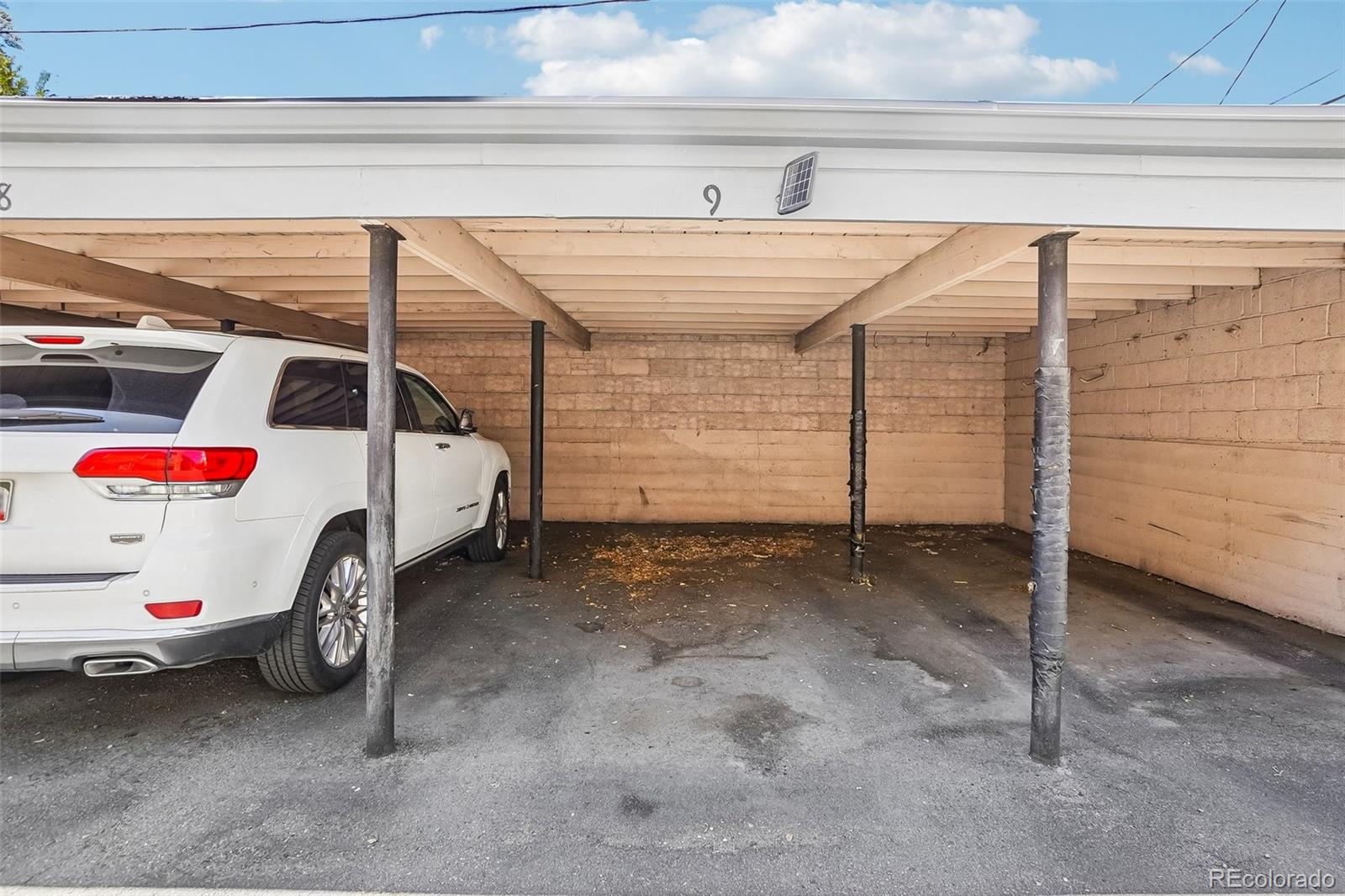 525 Jackson Street Unit: 103