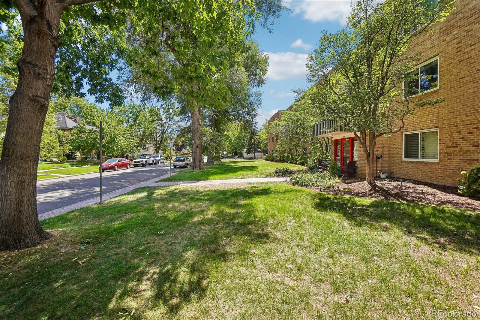 525 Jackson Street Unit: 103