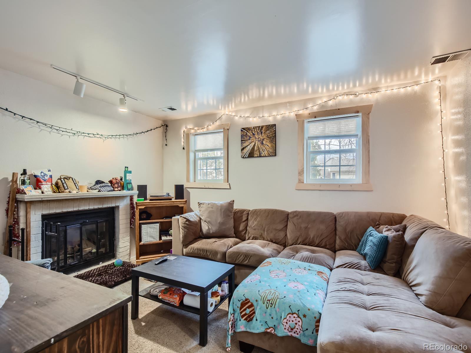 19623 E Girard Drive