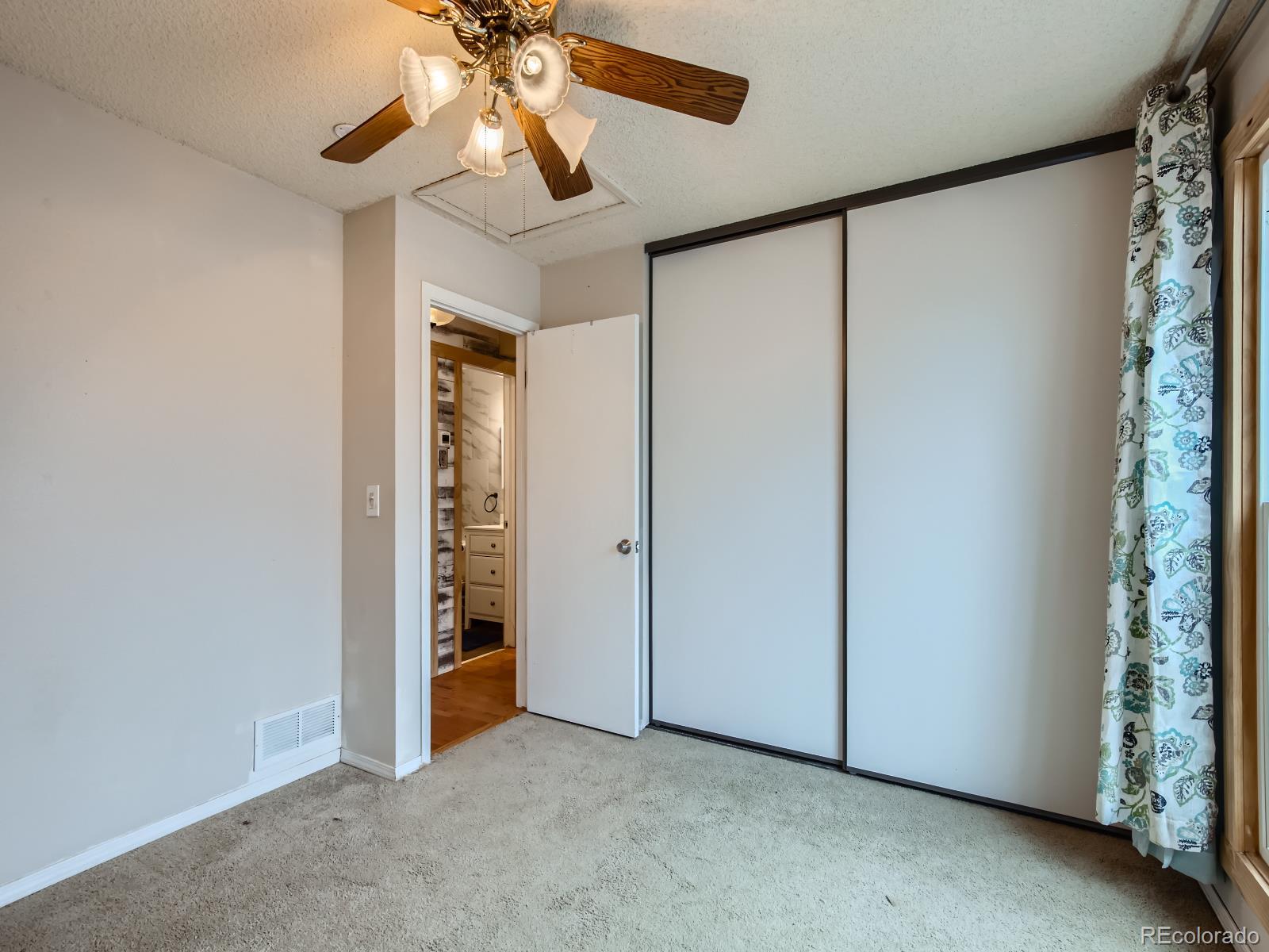 19623 E Girard Drive