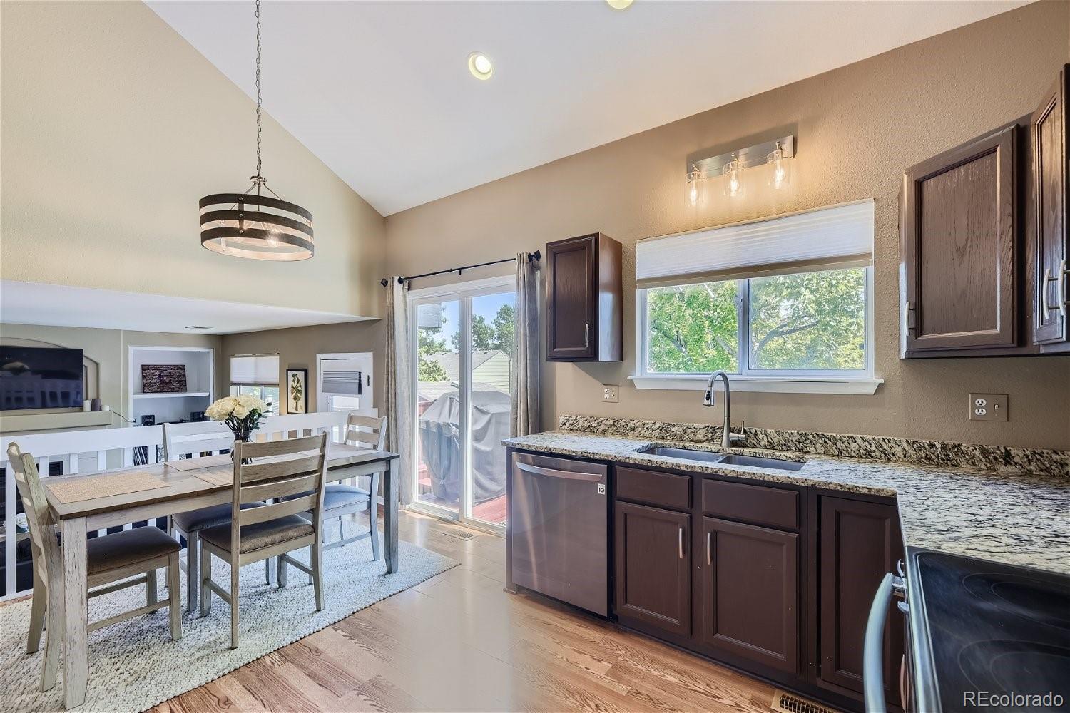 9779 Castle Ridge Circle