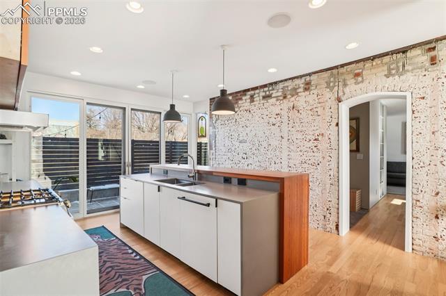 85 S Elati Street