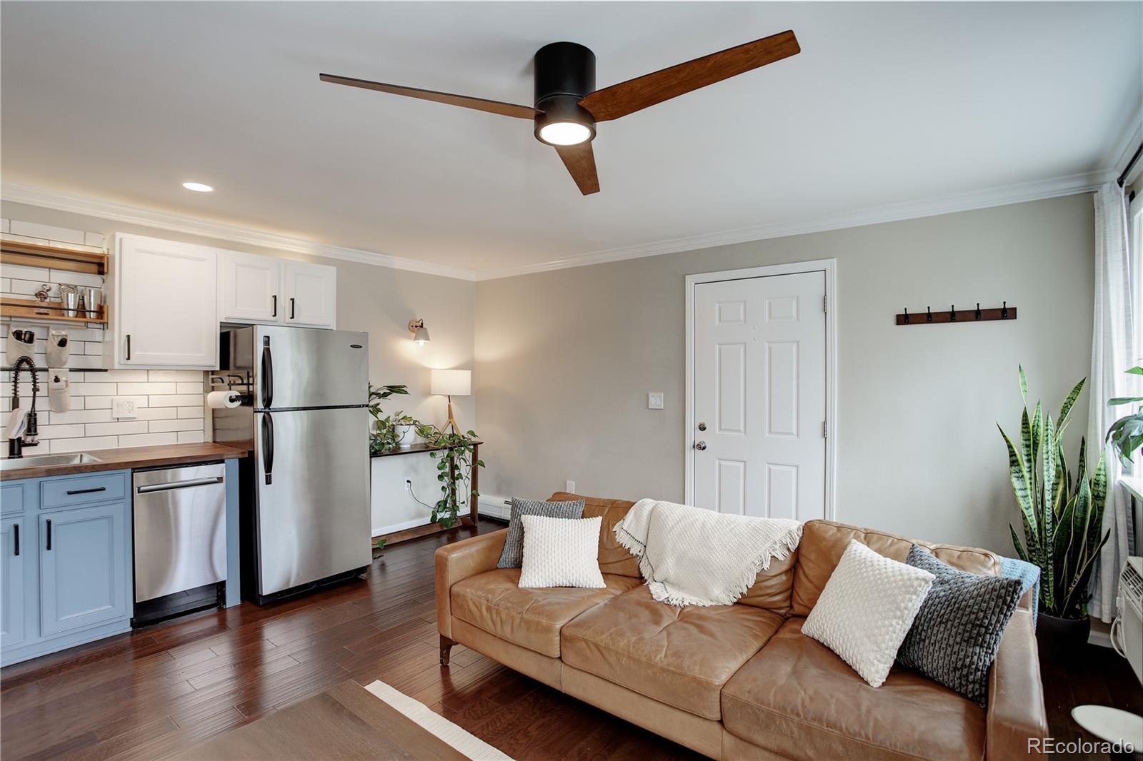 30 N Emerson Street Unit: 101