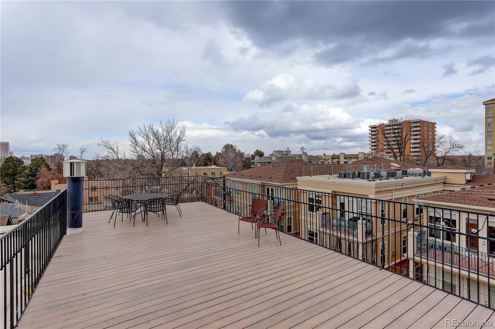 30 N Emerson Street Unit: 101