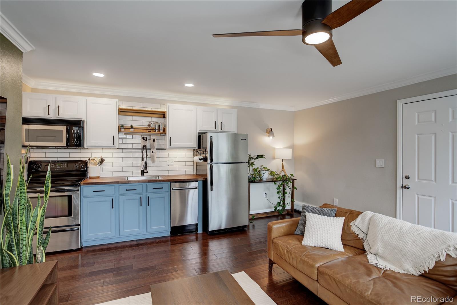 30 N Emerson Street Unit: 101