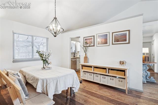 2060 Heatherdale Drive