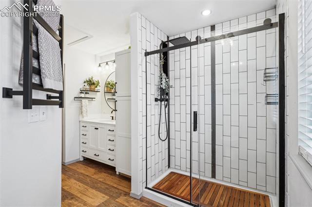 2060 Heatherdale Drive