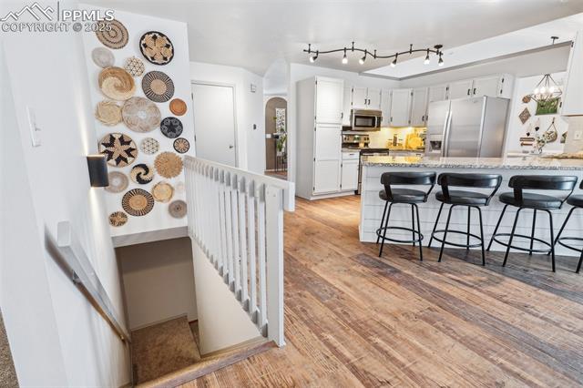 2060 Heatherdale Drive