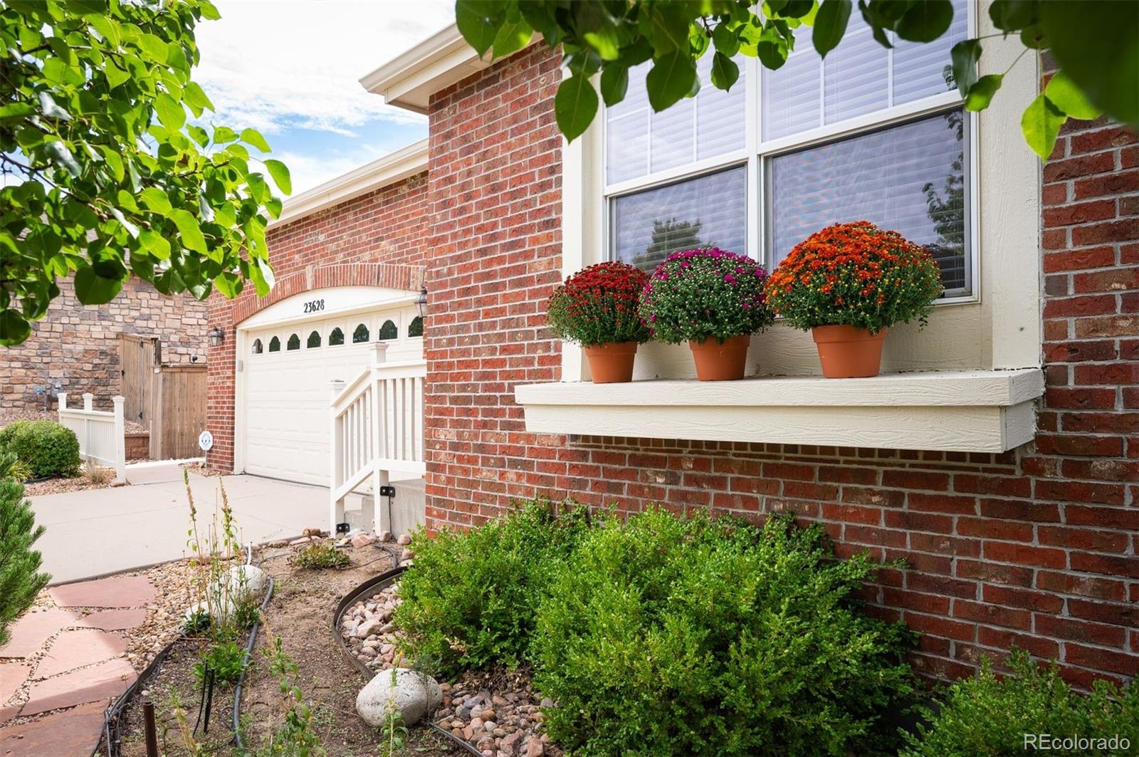 23628 E Bellewood Drive