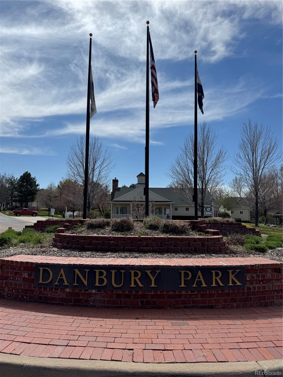 12879 E Dickensen Place