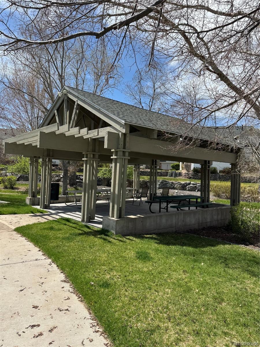 12879 E Dickensen Place