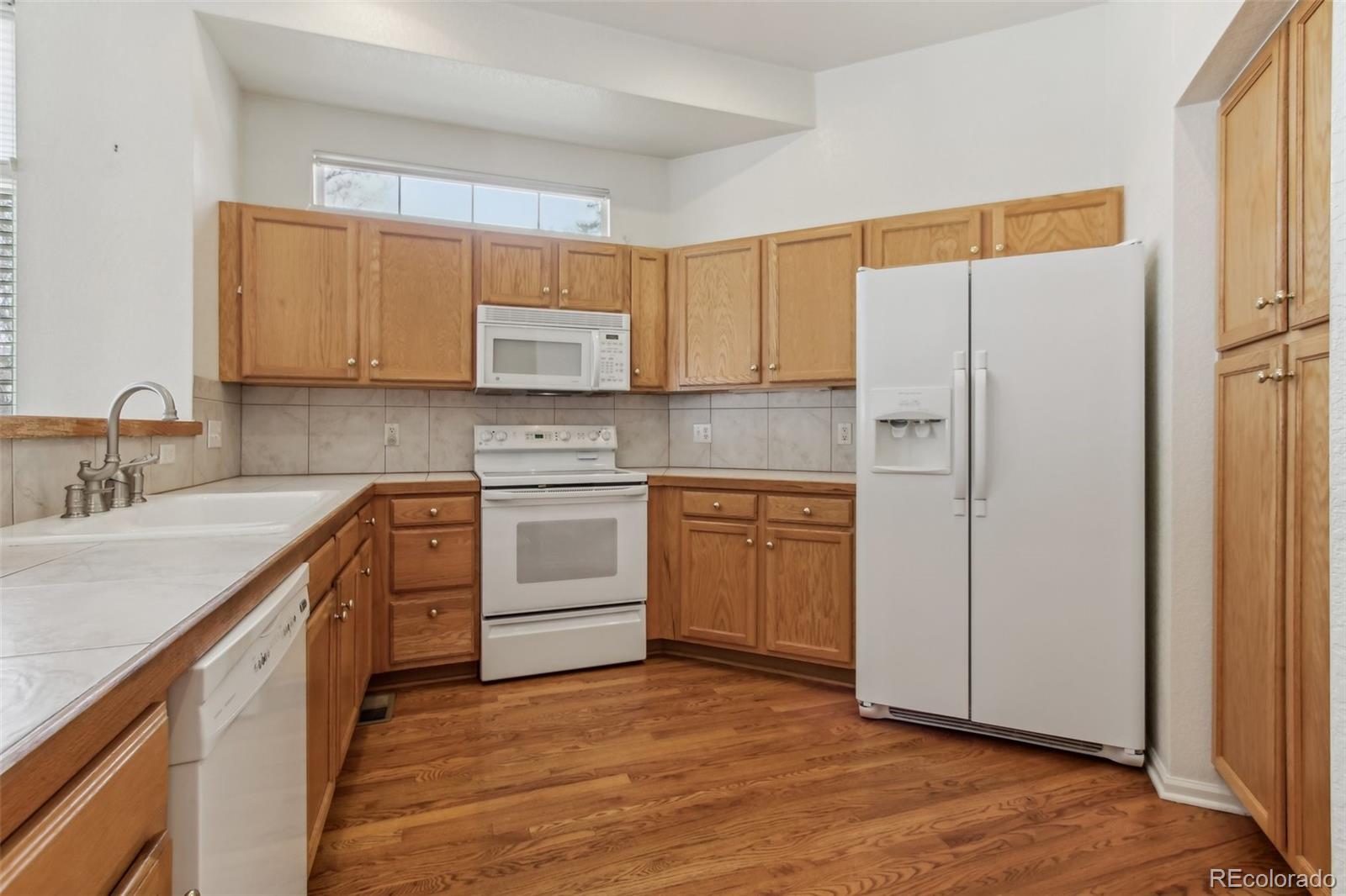 12879 E Dickensen Place