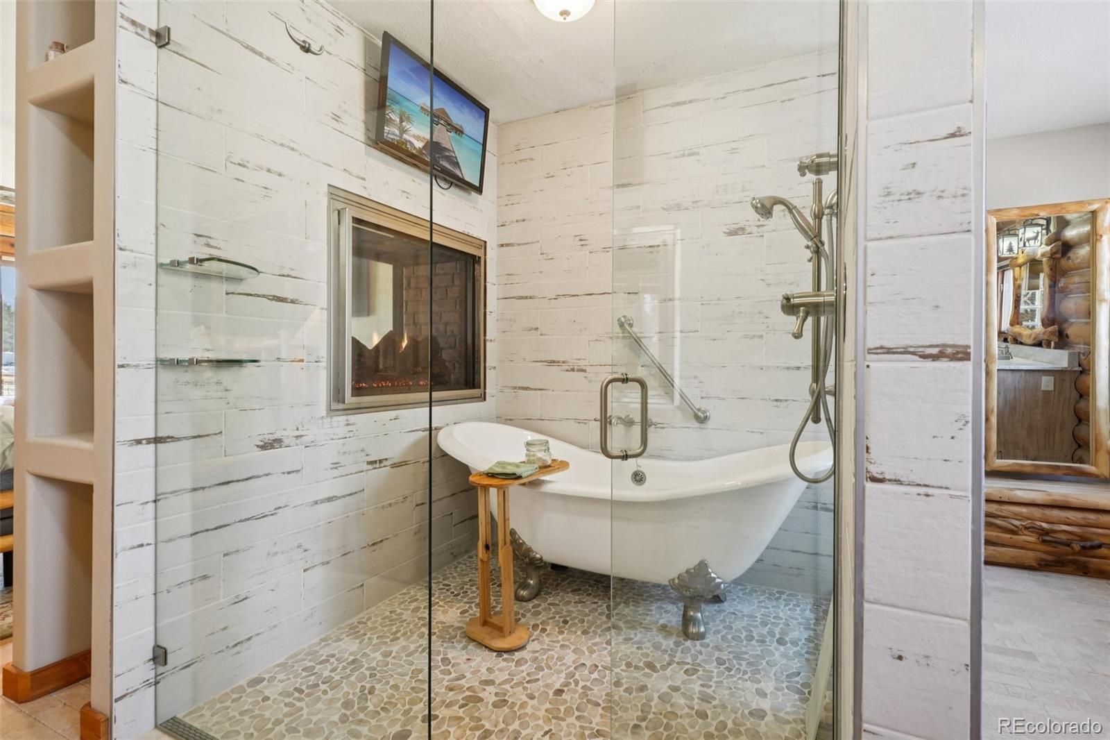 3015 Schilling Avenue