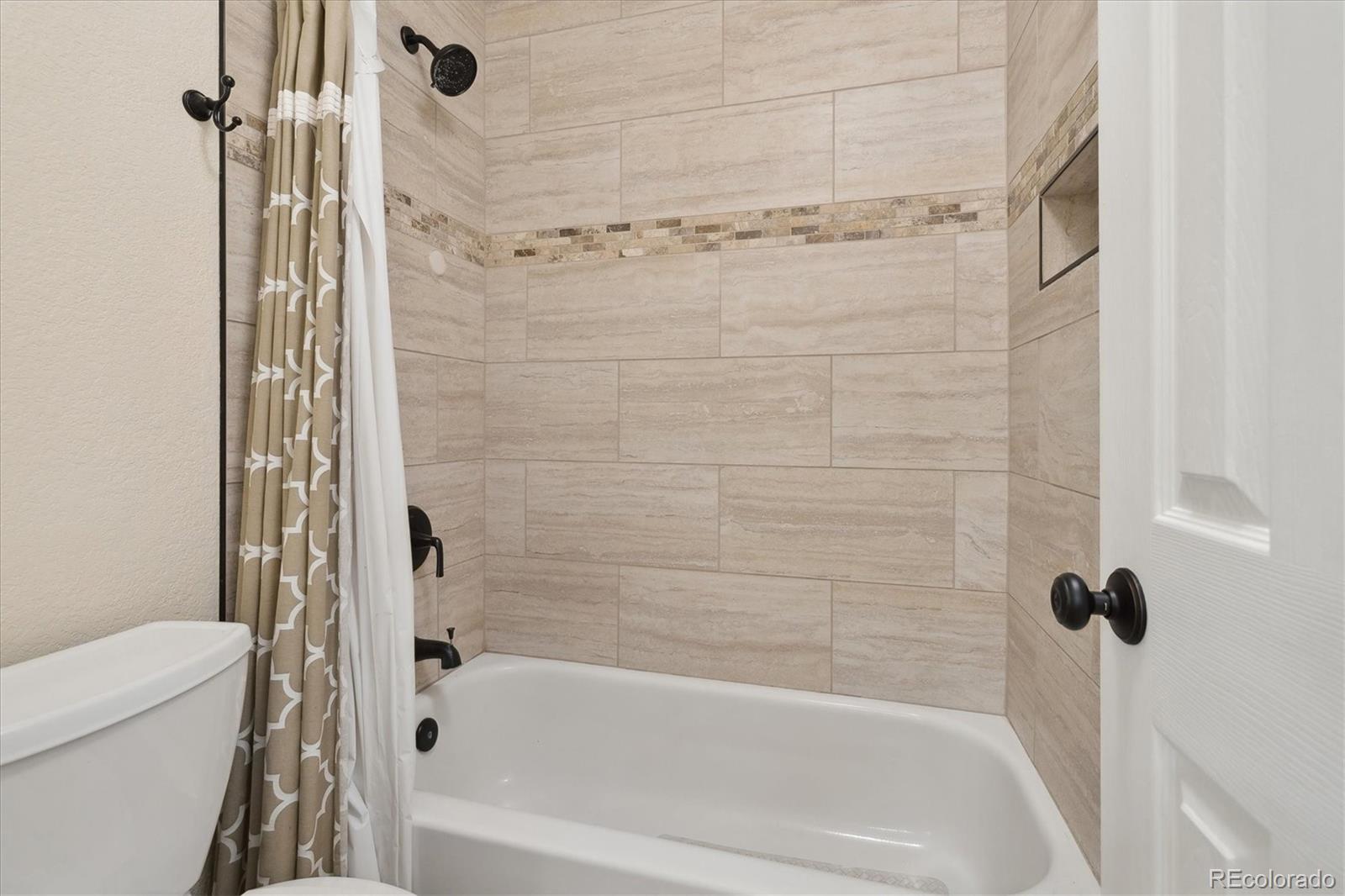 6513 Dutch Creek Street