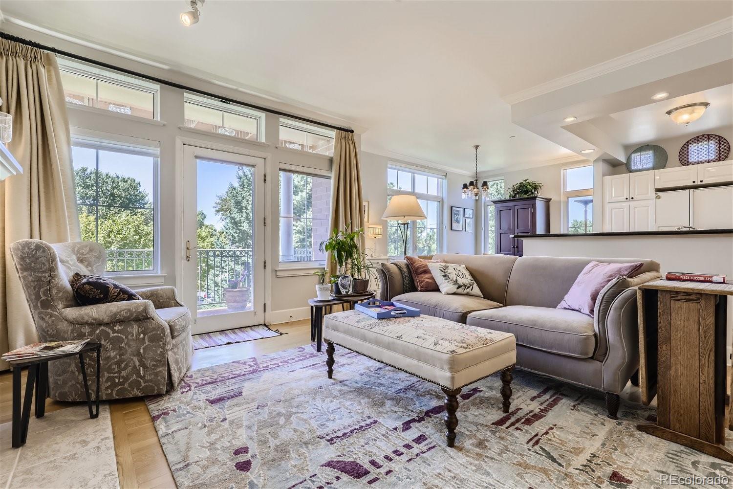 300 Hudson Street Unit: 201