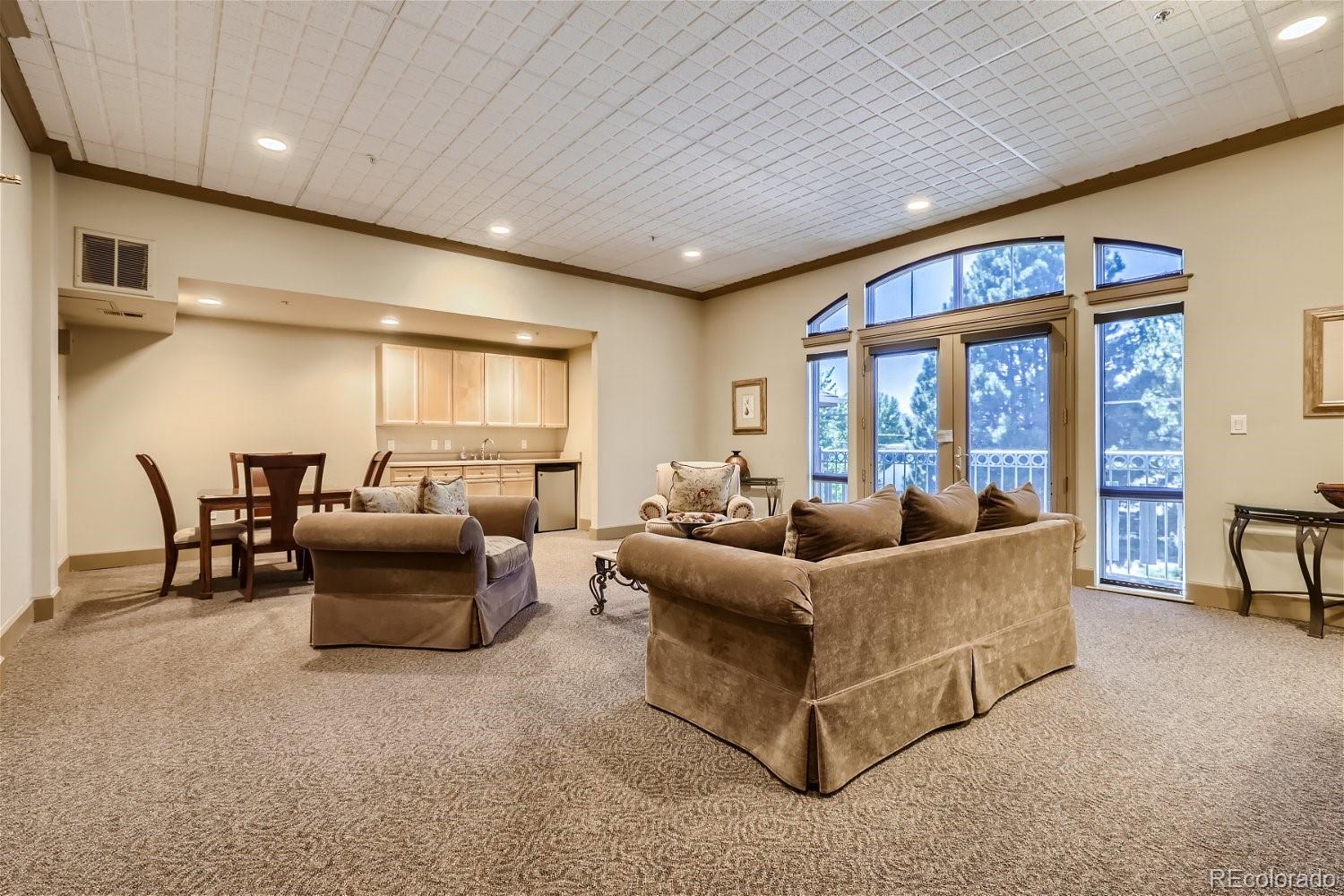 300 Hudson Street Unit: 201