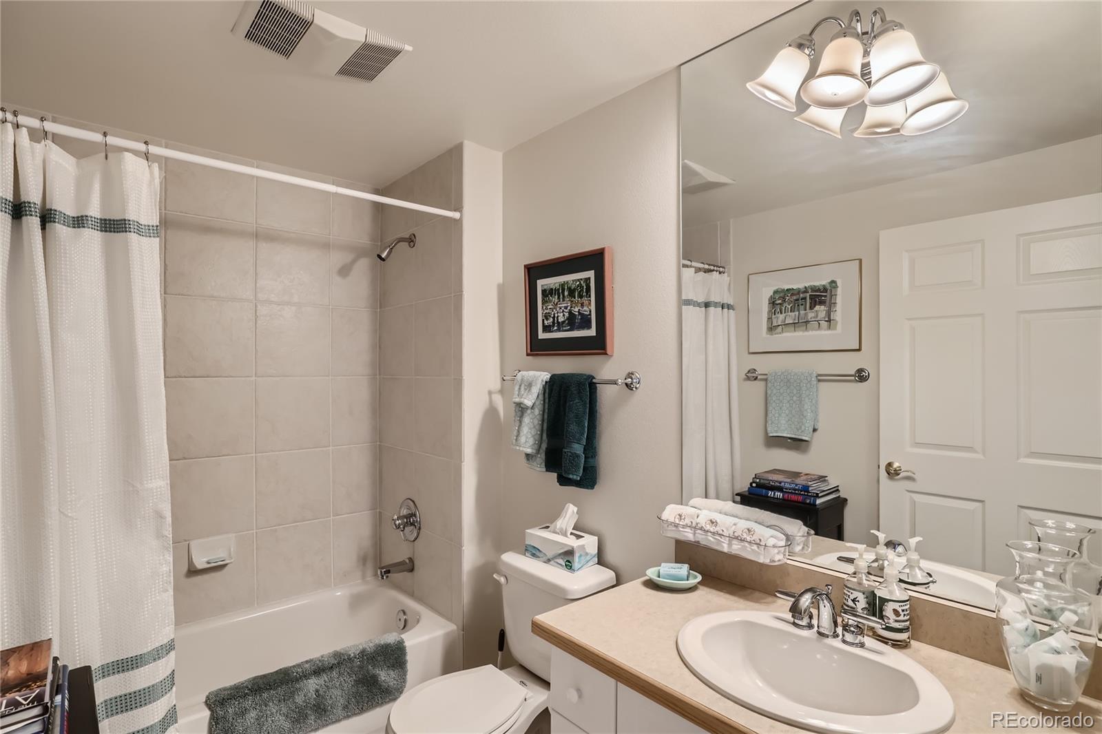 300 Hudson Street Unit: 201