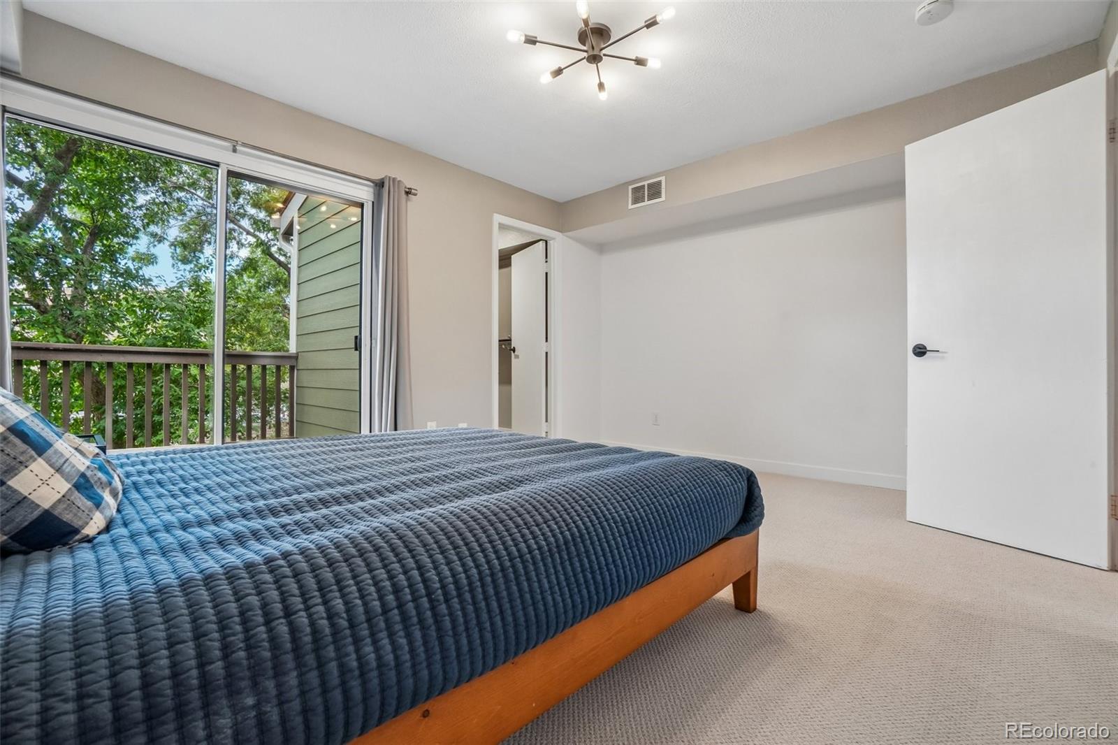 540 S Forest Street Unit: 1-201