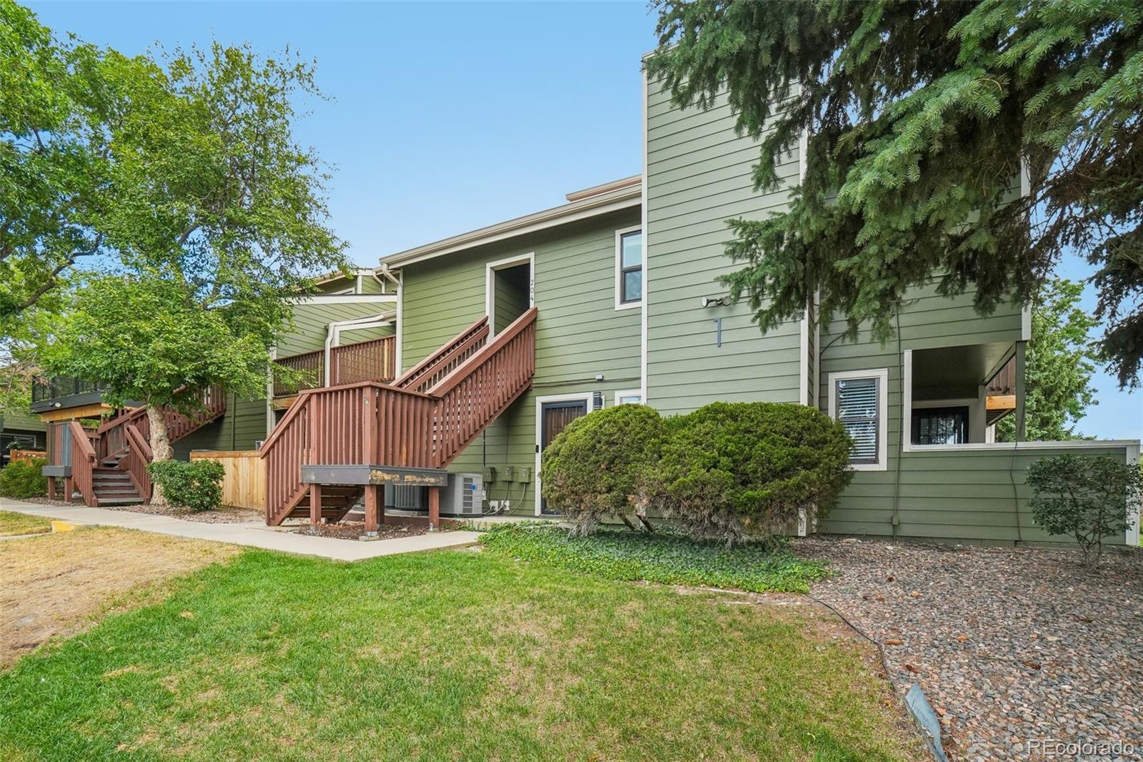 540 S Forest Street Unit: 1-201