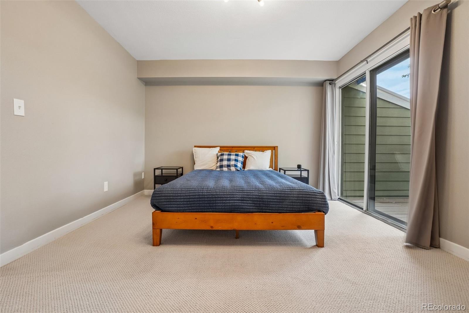 540 S Forest Street Unit: 1-201