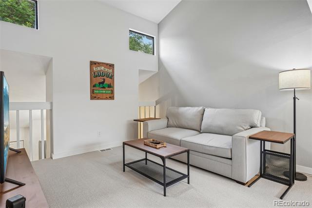 540 S Forest Street Unit: 1-201