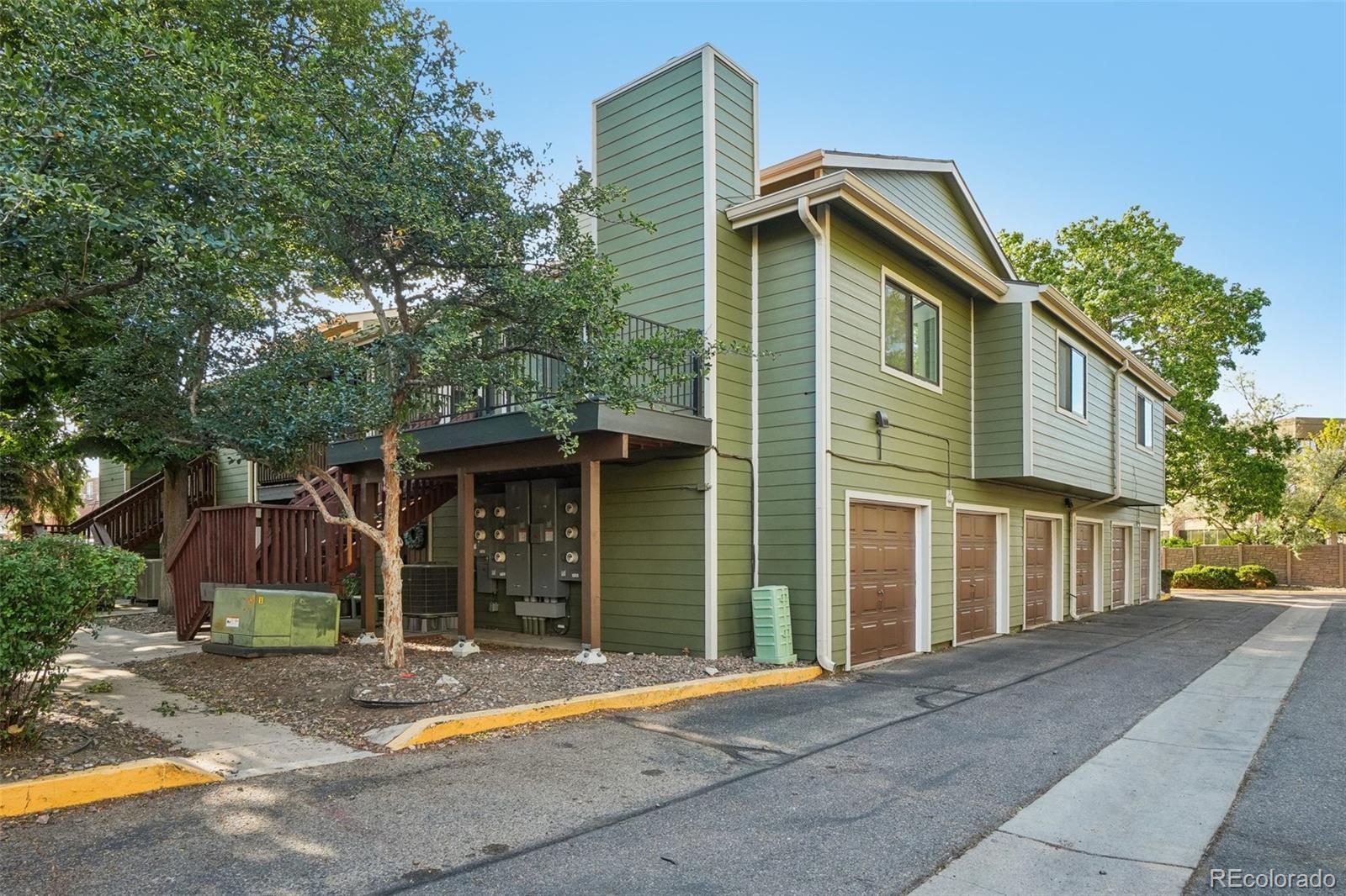 540 S Forest Street Unit: 1-201