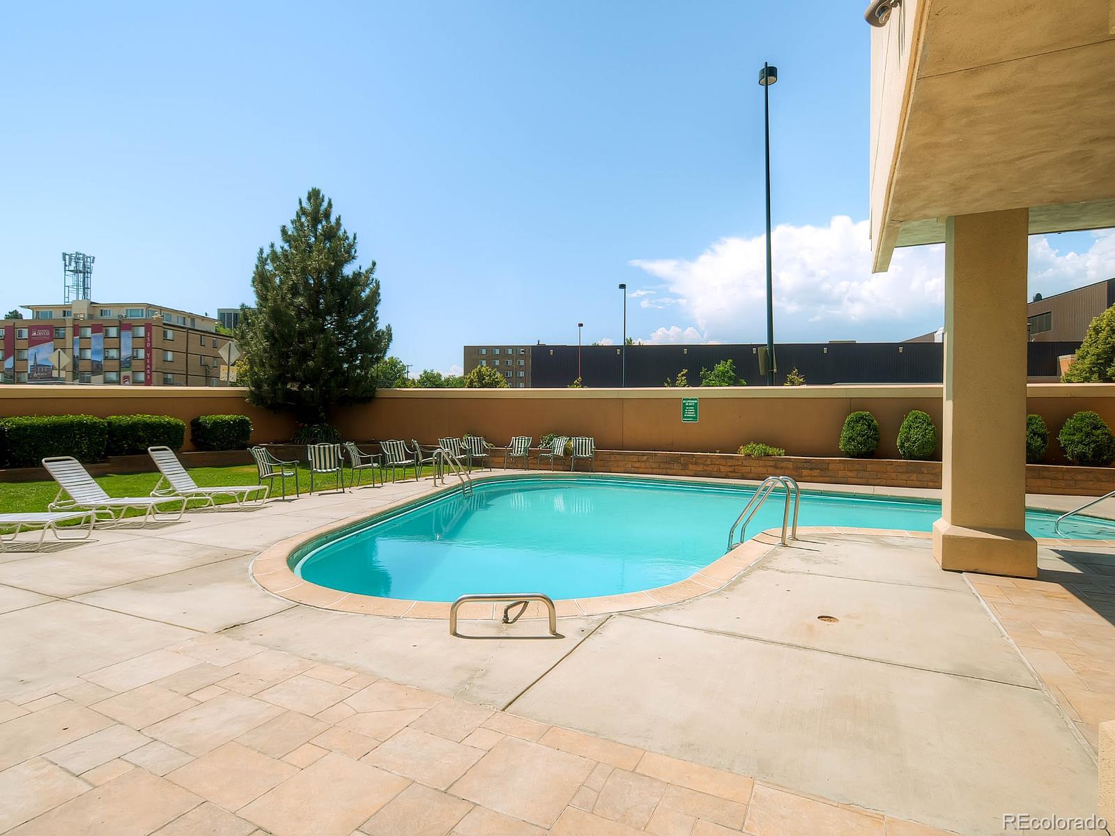 2225 Buchtel Boulevard Unit: 1001