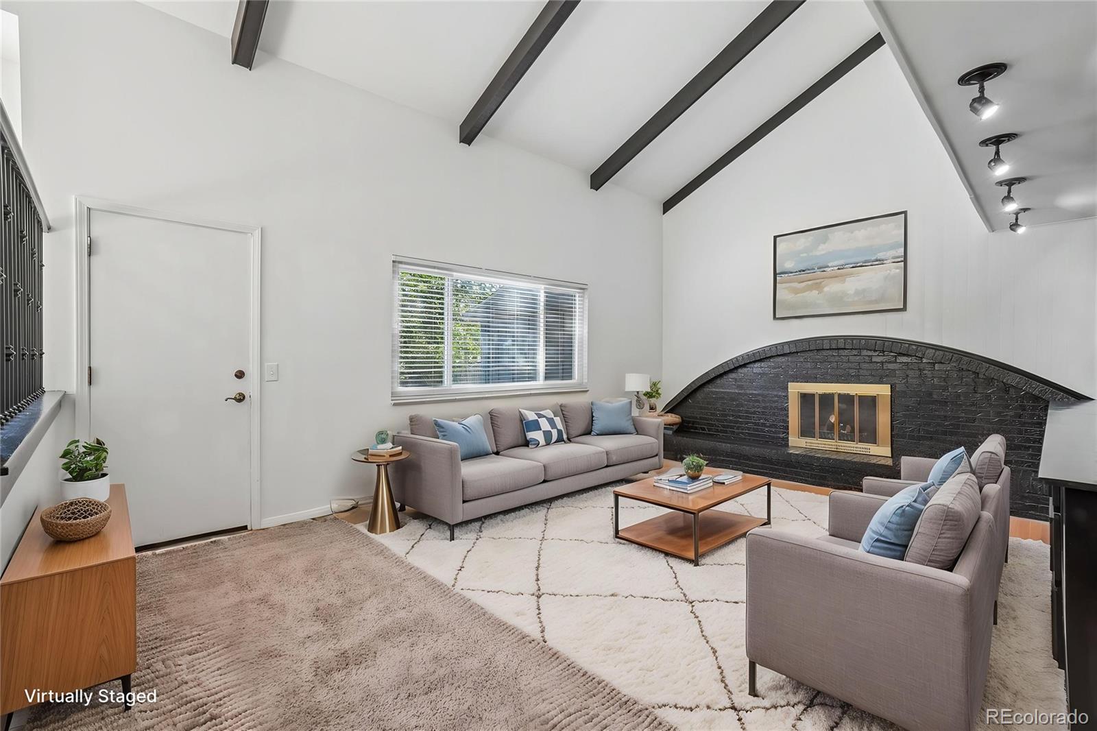4052 S Willow Way