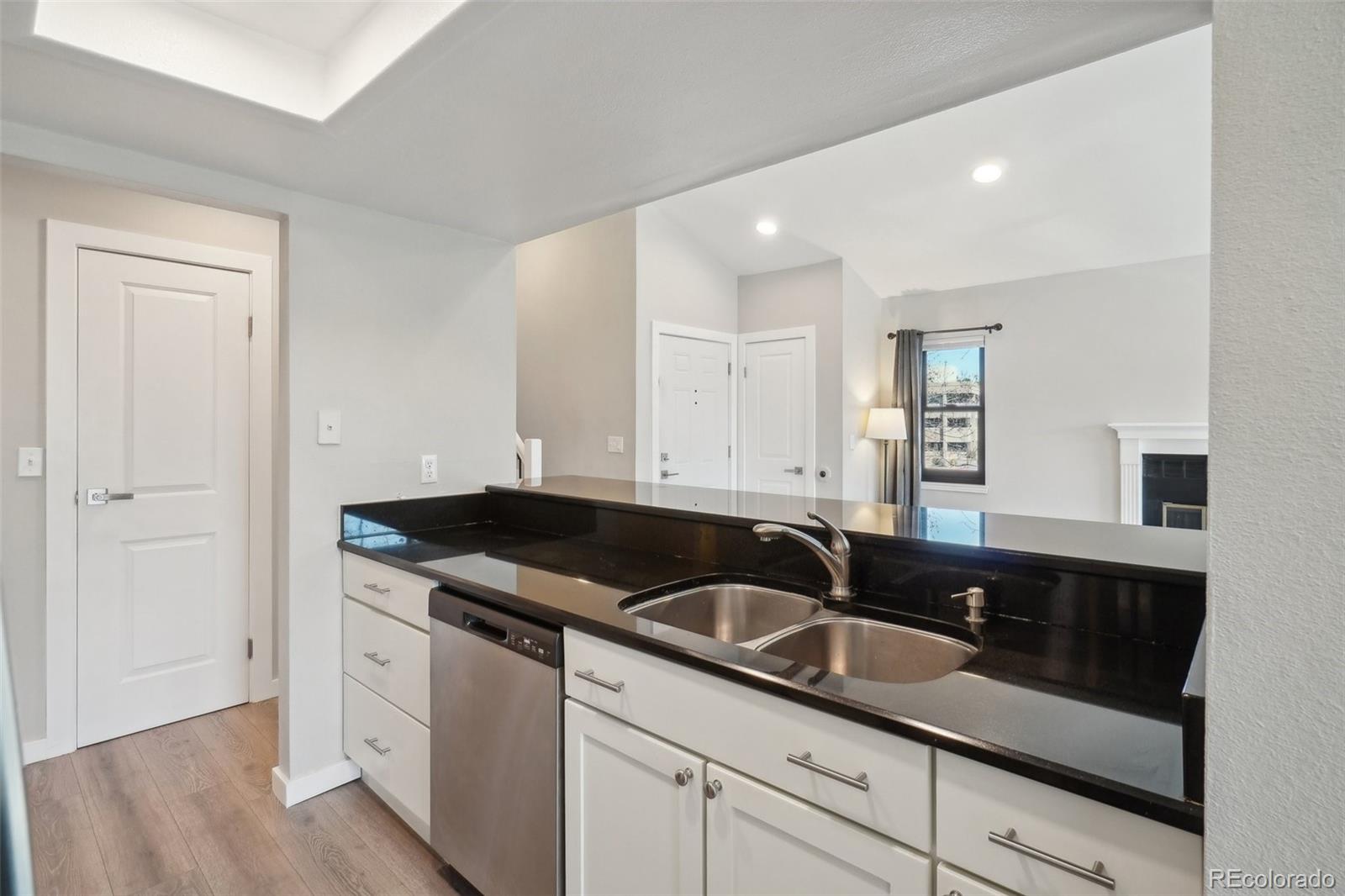 540 S Forest Street Unit: 3-204