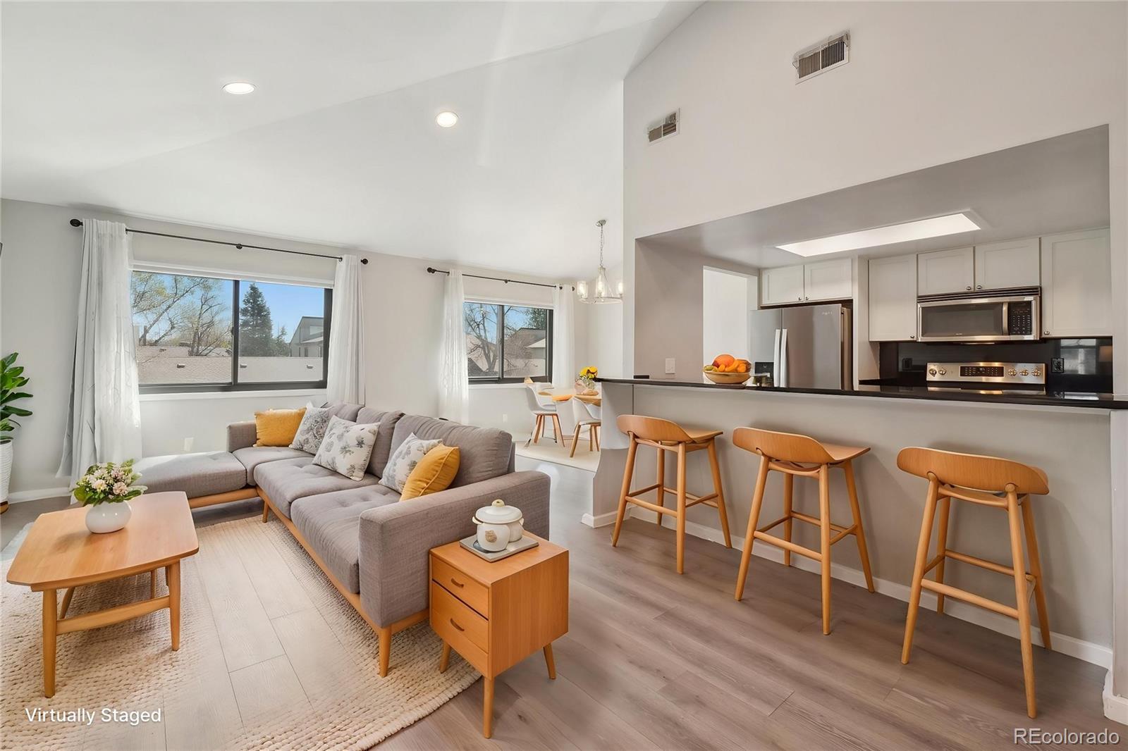 540 S Forest Street Unit: 3-204