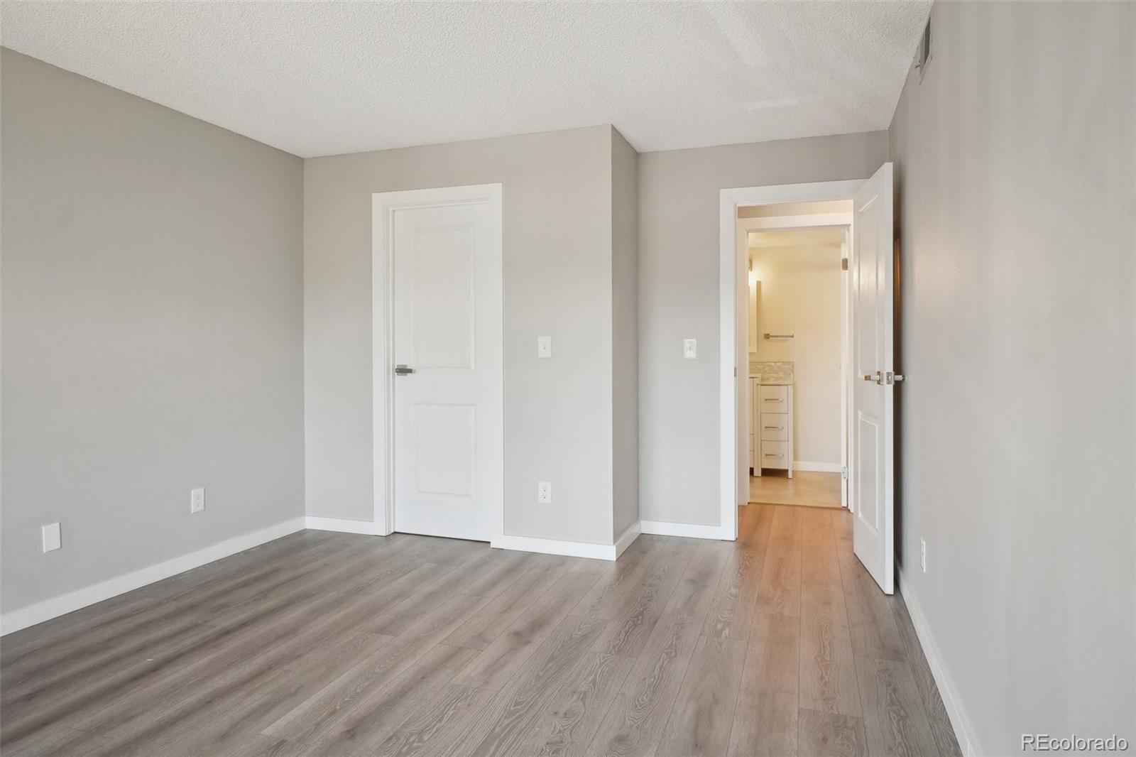 540 S Forest Street Unit: 3-204