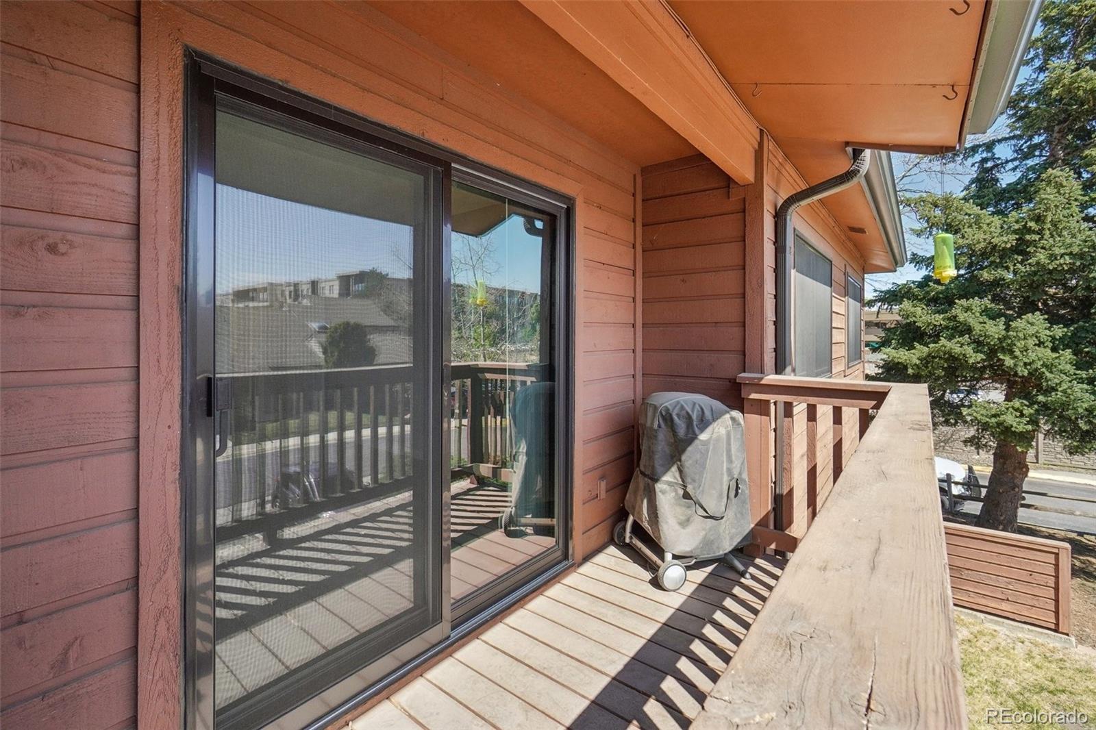 540 S Forest Street Unit: 3-204