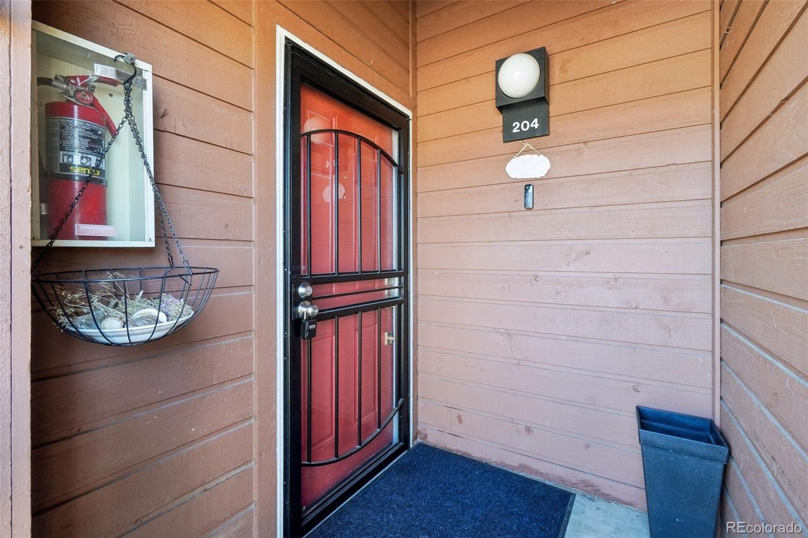 540 S Forest Street Unit: 3-204