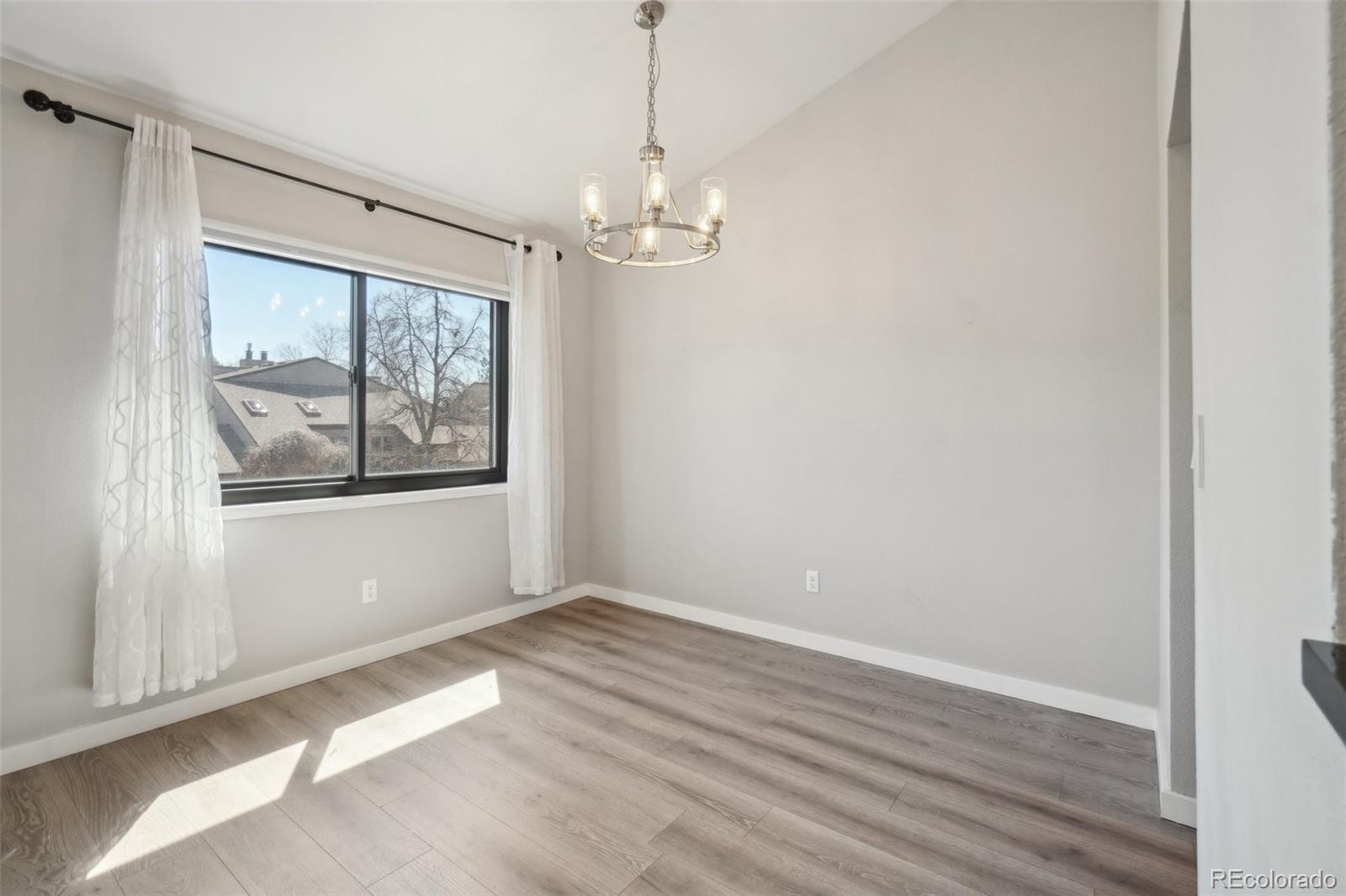 540 S Forest Street Unit: 3-204