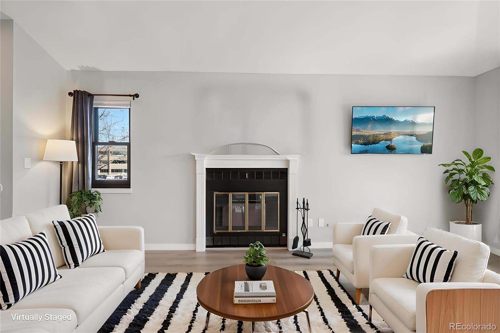 540 S Forest Street Unit: 3-204