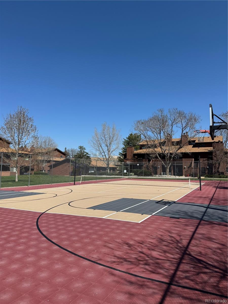 540 S Forest Street Unit: 3-204
