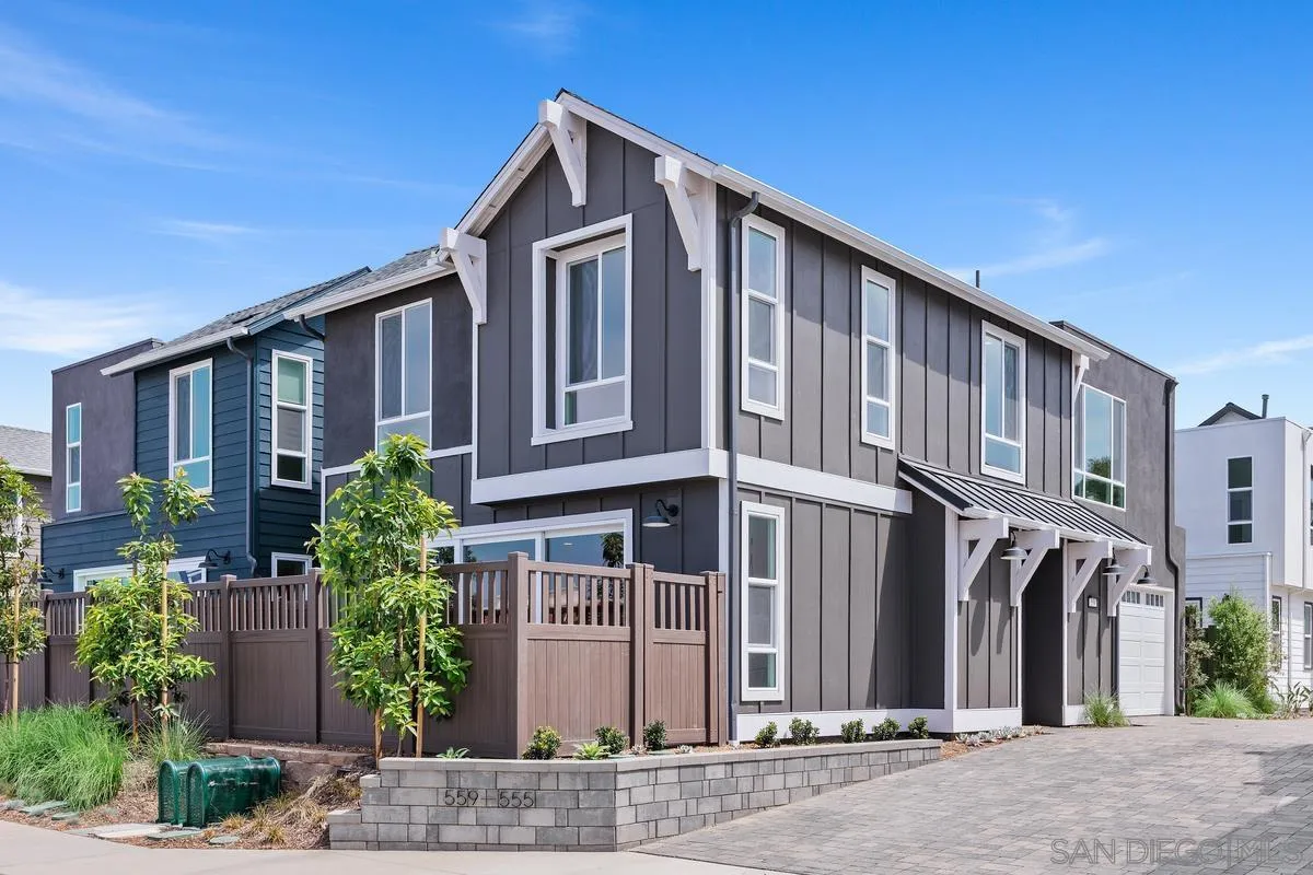 559 N Vulcan Ave
