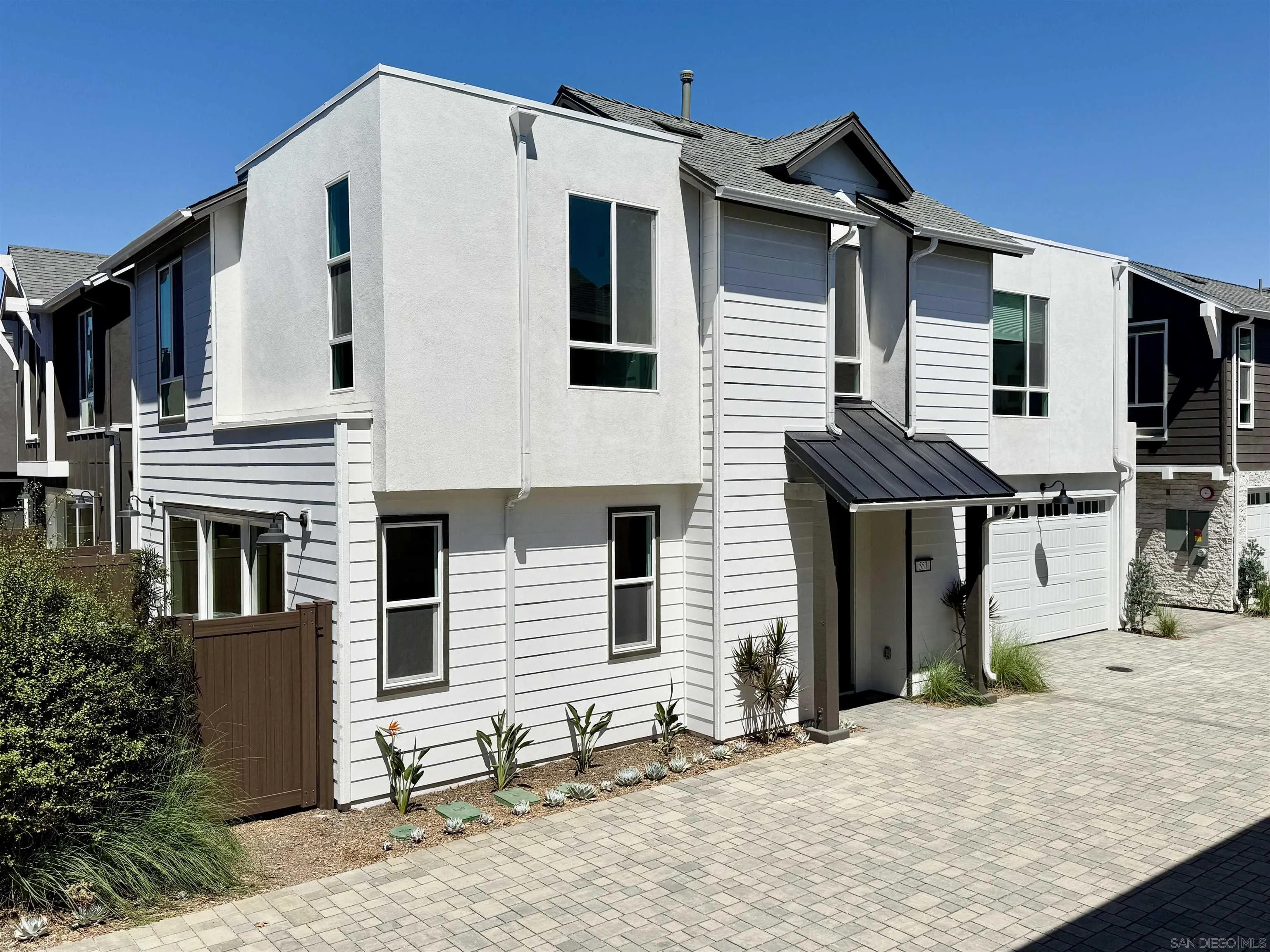 557 N Vulcan Ave