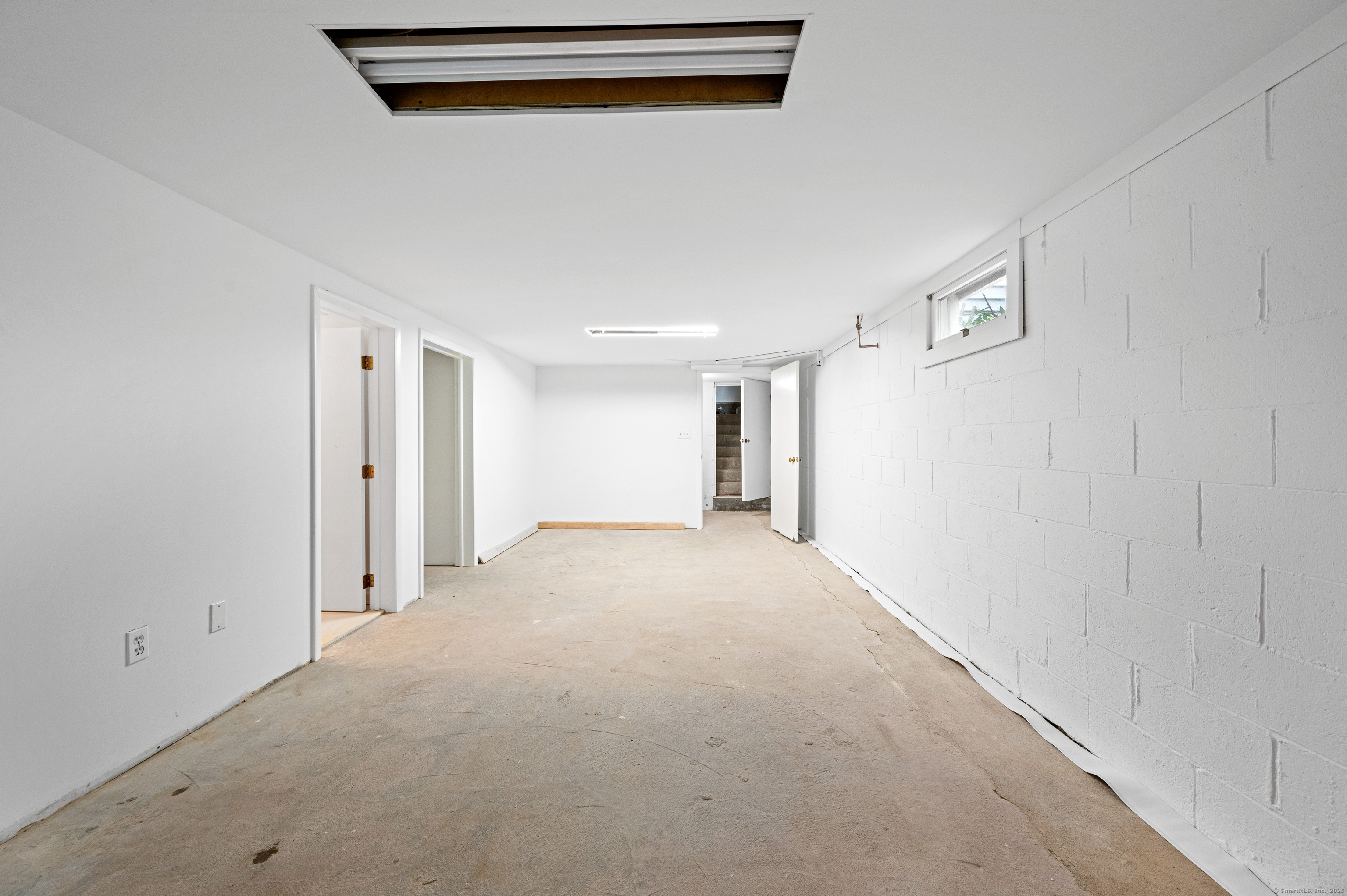14 Arnold Lane