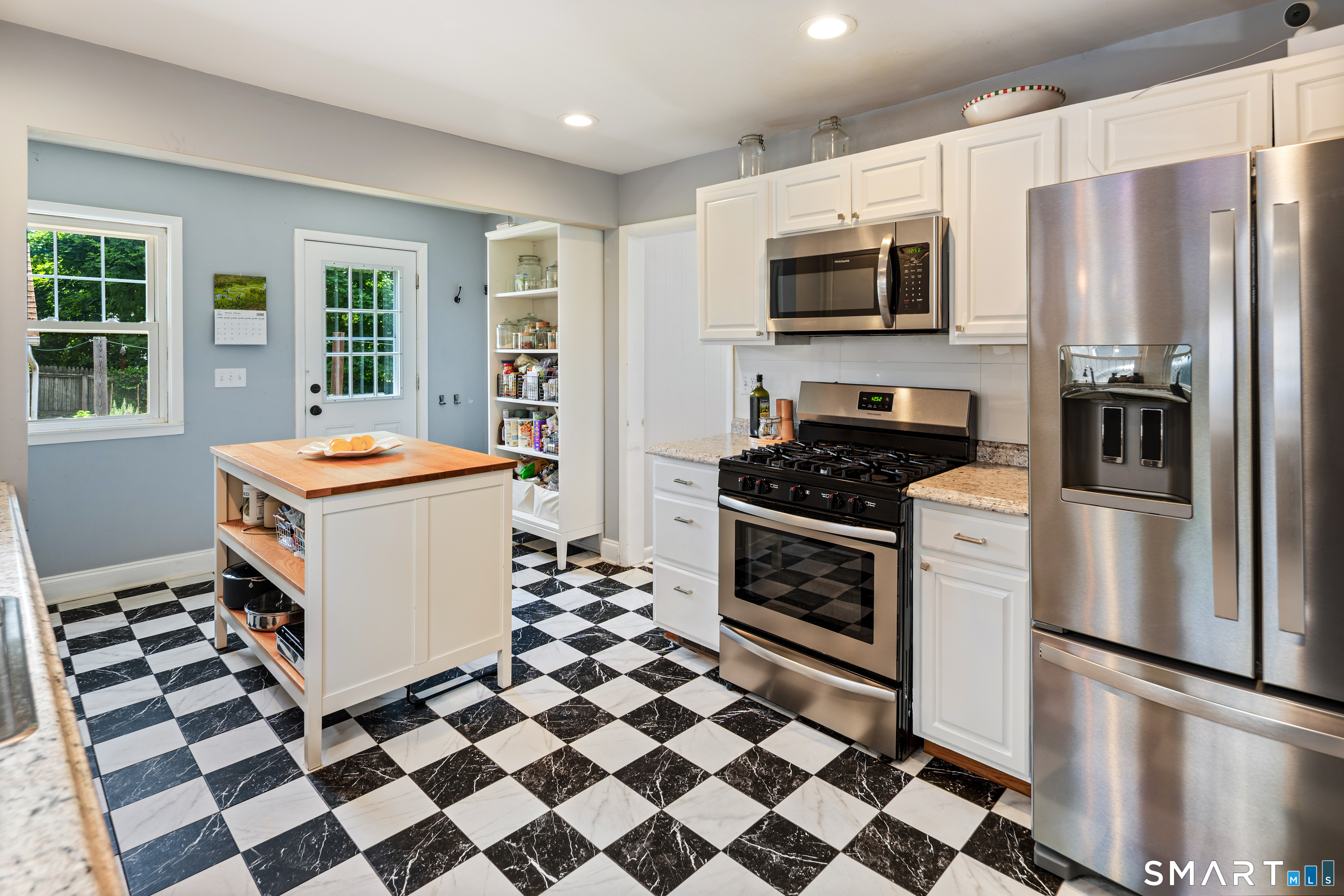 3 Olmstead Place
