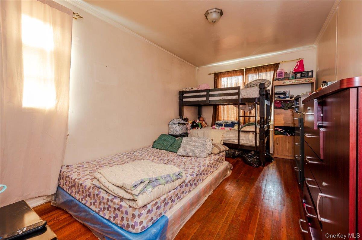 90-25A & Lot 155 Elmhurst Avenue