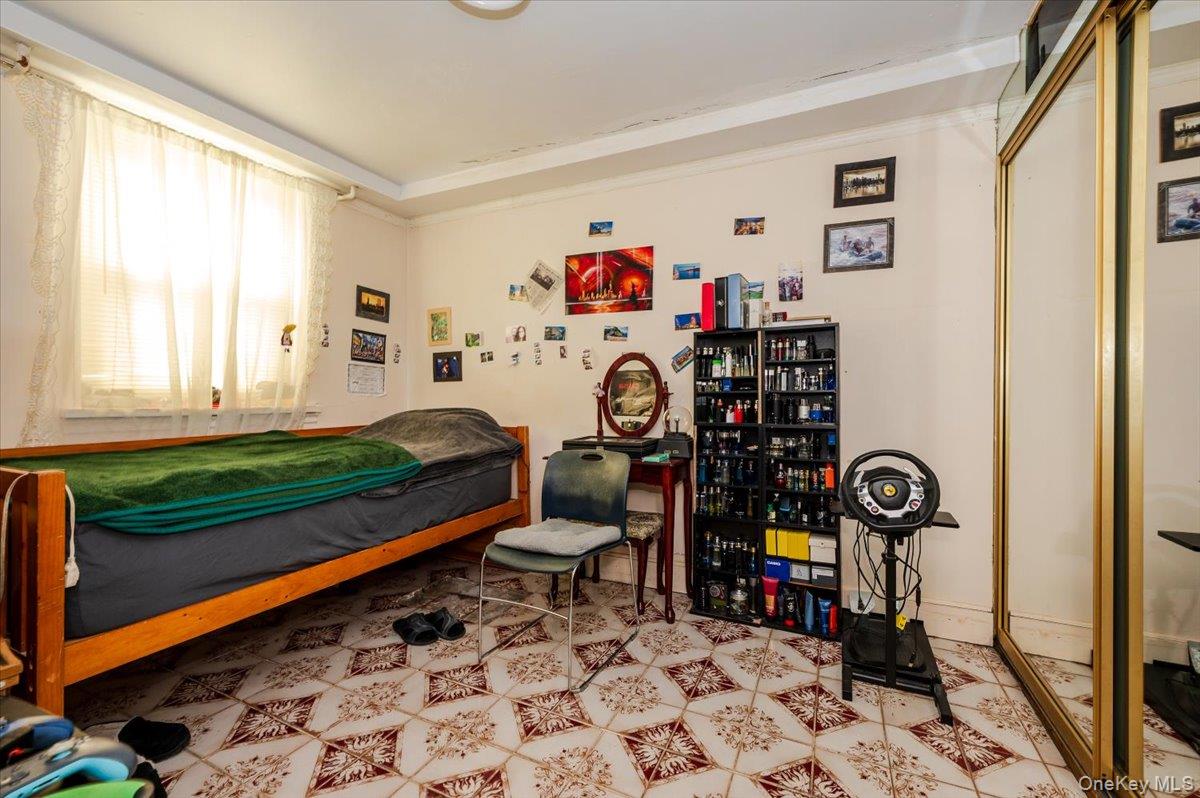 90-25A & Lot 155 Elmhurst Avenue
