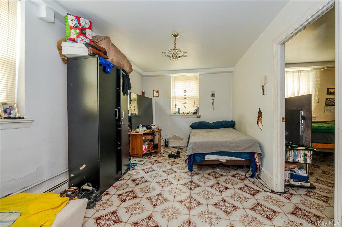 90-25A & Lot 155 Elmhurst Avenue